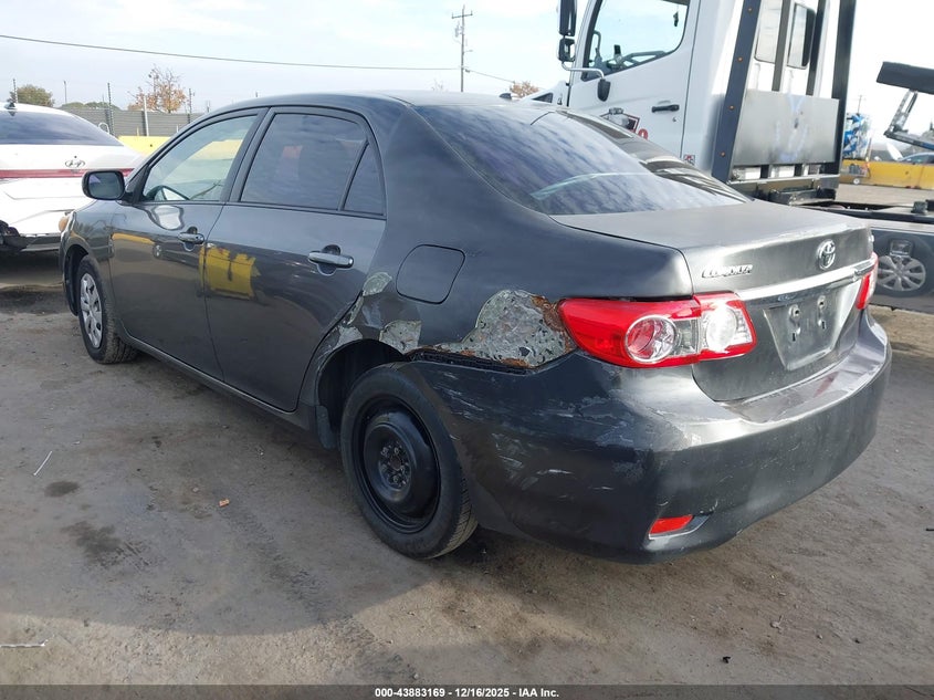 JTDBU4EE6B9164425 2011 TOYOTA COROLLA photo no. 3