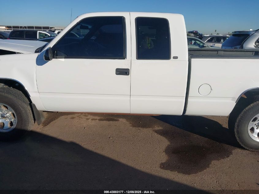 1998 Chevrolet K1500 Fleetside VIN: 1GCEK19R9WE244829 Lot: 43883177