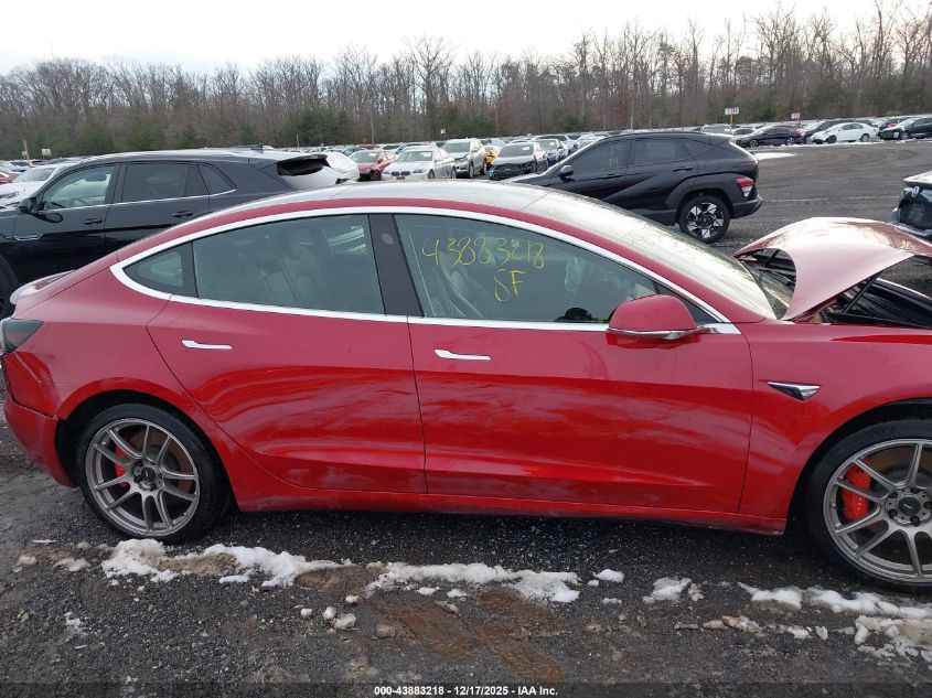 2019 Tesla Model 3 Long Range/Performance VIN: 5YJ3E1EB9KF440785 Lot: 43883218