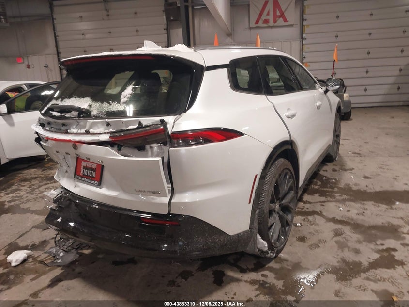 2025 Toyota Crown Signia Limited