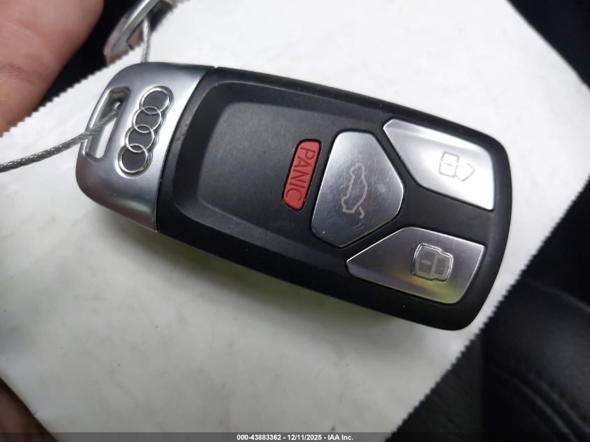 2017 Audi A4 2.0T Premium VIN: WAUENAF48HN068131 Lot: 43883362