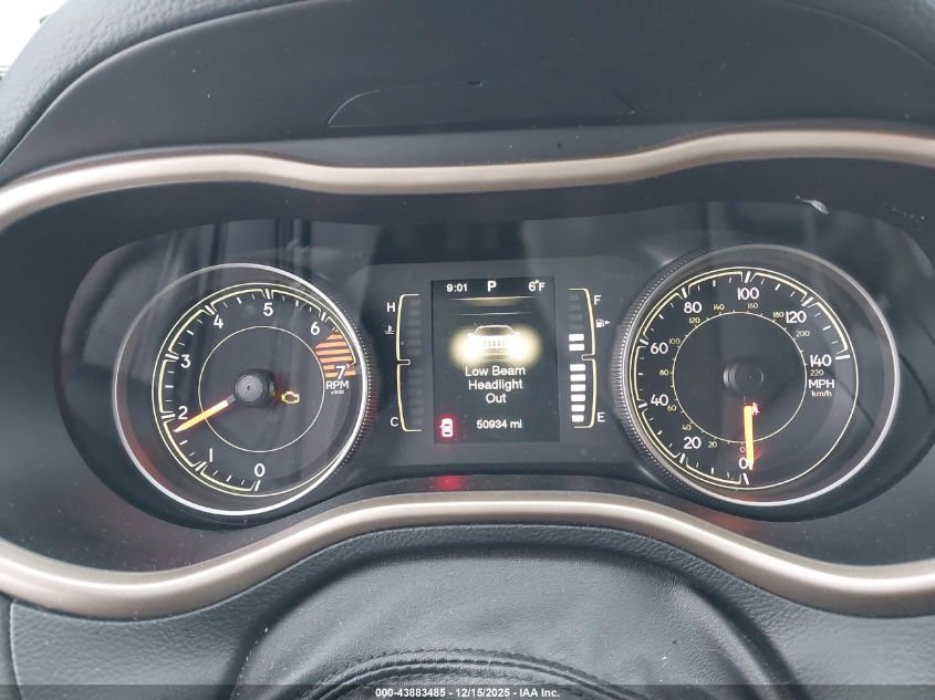 2016 Jeep Cherokee Latitude VIN: 1C4PJLCB7GW113655 Lot: 43883485