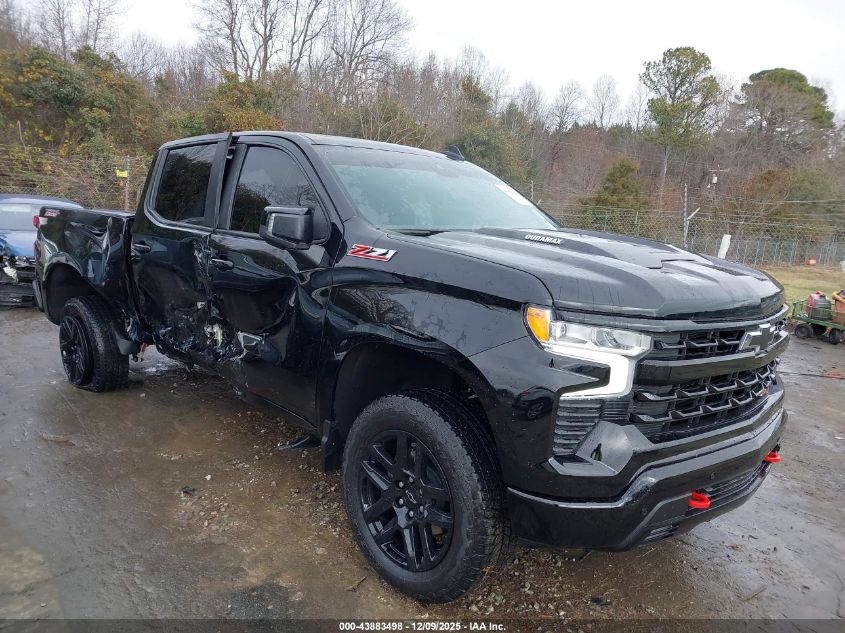 CHEVROLET SILVERADO 1500 4WD SHORT BED LT TRAIL BOSS