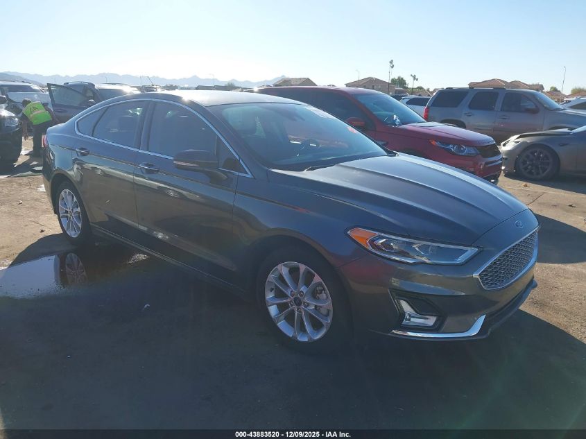 FORD FUSION TITANIUM