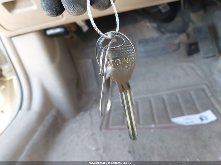 1998 Nissan Altima Gle/Gxe/Se/Xe VIN: 1N4DL01D8WC175233 Lot: 43883542