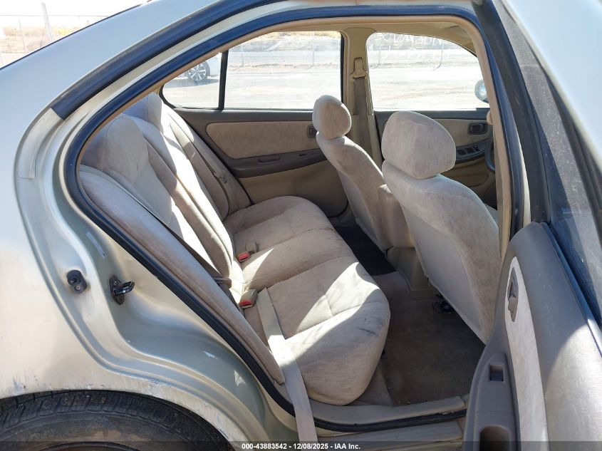 1998 Nissan Altima Gle/Gxe/Se/Xe VIN: 1N4DL01D8WC175233 Lot: 43883542