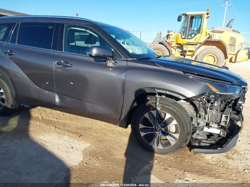 2021 Toyota Highlander Xle VIN: 5TDGZRAHXMS523428 Lot: 43883556