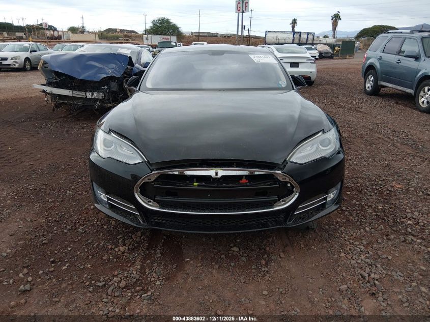 2013 Tesla Model S Performance VIN: 5YJSA1CP6DFP05557 Lot: 43883602
