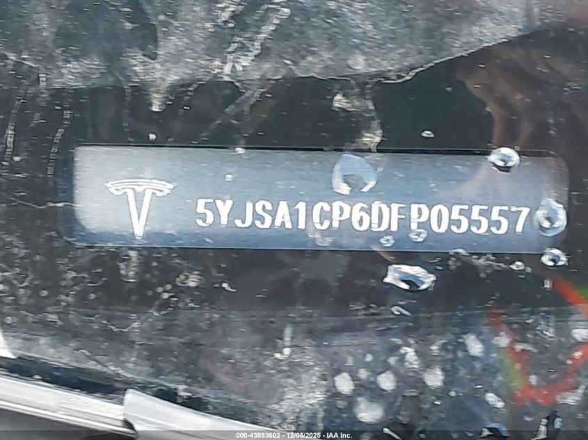 2013 Tesla Model S Performance VIN: 5YJSA1CP6DFP05557 Lot: 43883602
