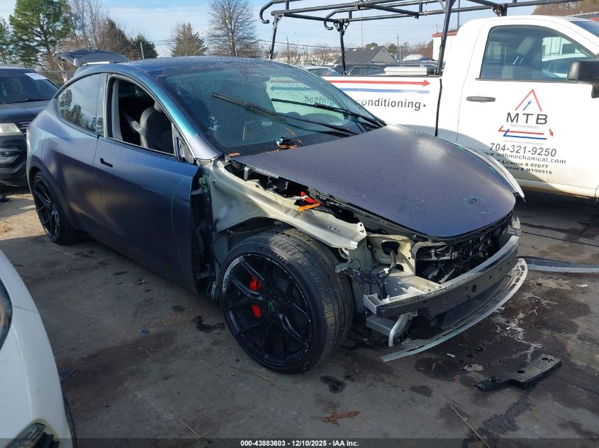 TESLA MODEL Y PERFORMANCE DUAL MOTOR ALL-WHEEL DRIVE