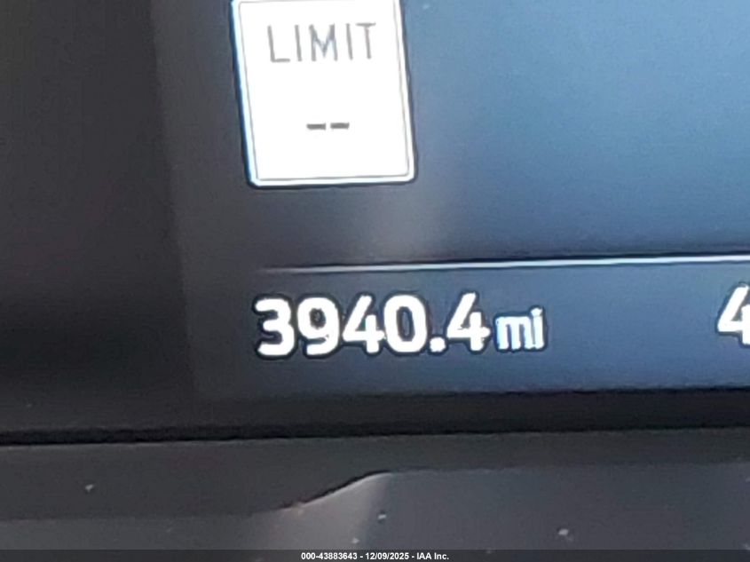 2025 Ford Maverick Lariat VIN: 3FTTW8SA2SRA54838 Lot: 43883643