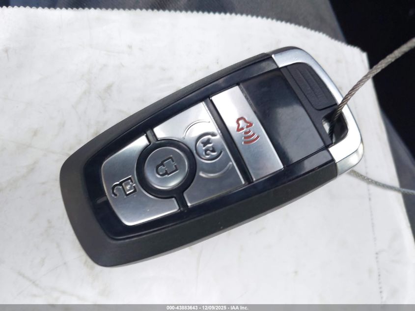 2025 Ford Maverick Lariat VIN: 3FTTW8SA2SRA54838 Lot: 43883643