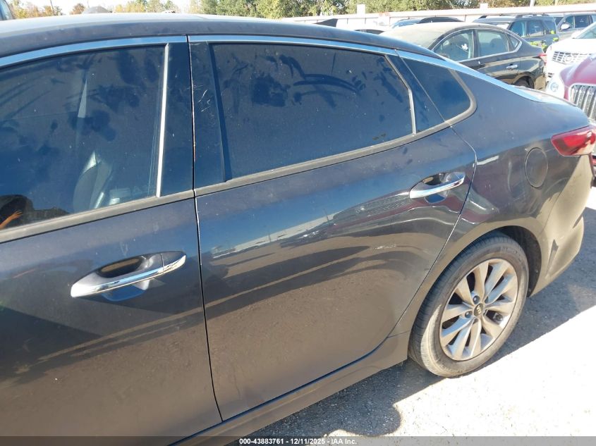 2018 Kia Optima S VIN: 5XXGT4L35JG222617 Lot: 43883761