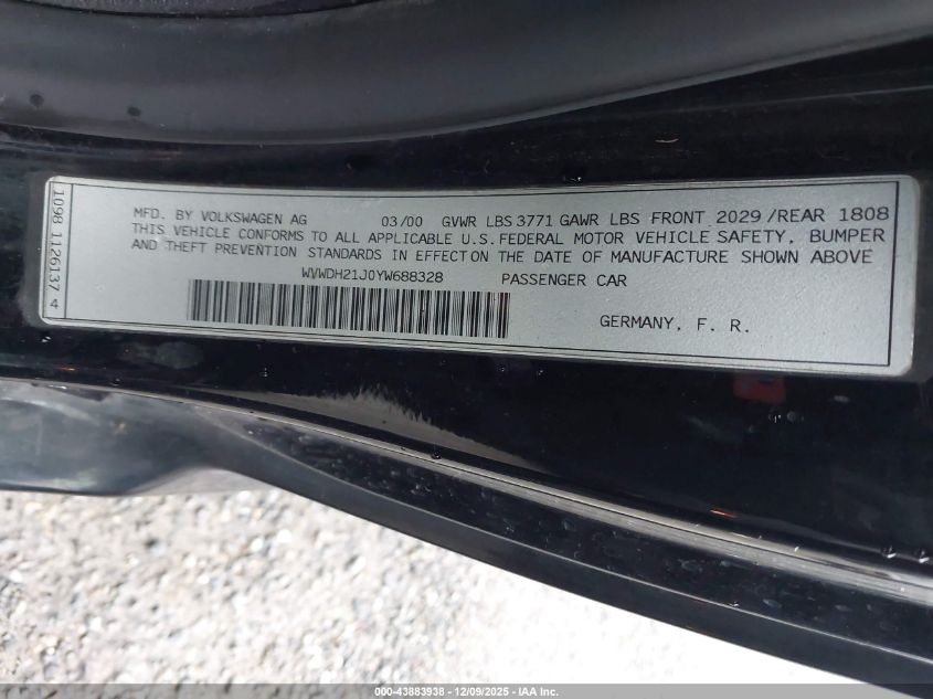 2000 Volkswagen Gti Gls 1.8L Turbo VIN: WVWDH21J0YW688328 Lot: 43883938