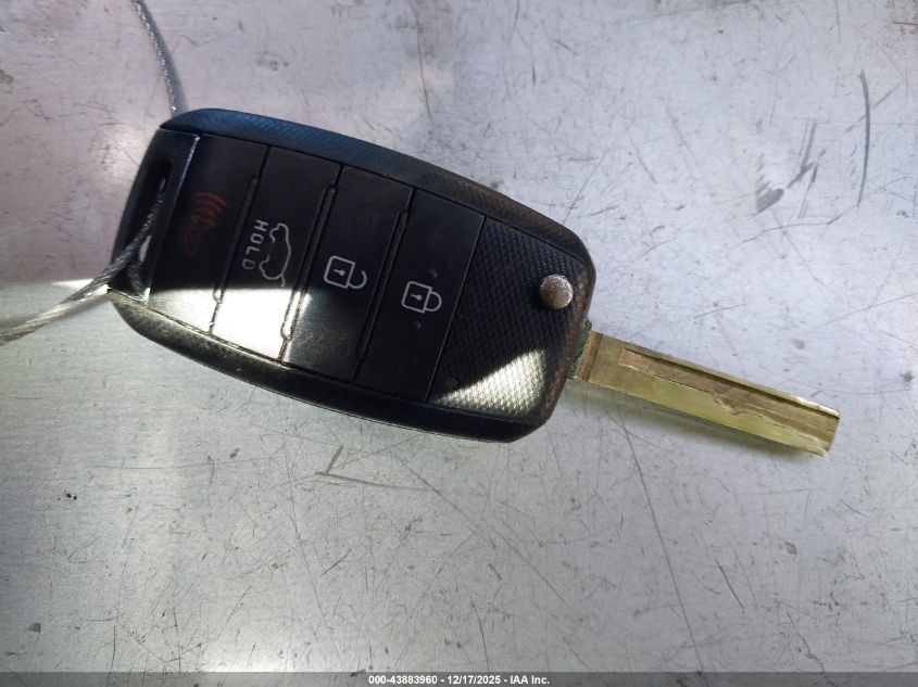 2019 Kia Sorento L/Lx VIN: 5XYPG4A39KG549946 Lot: 43883960