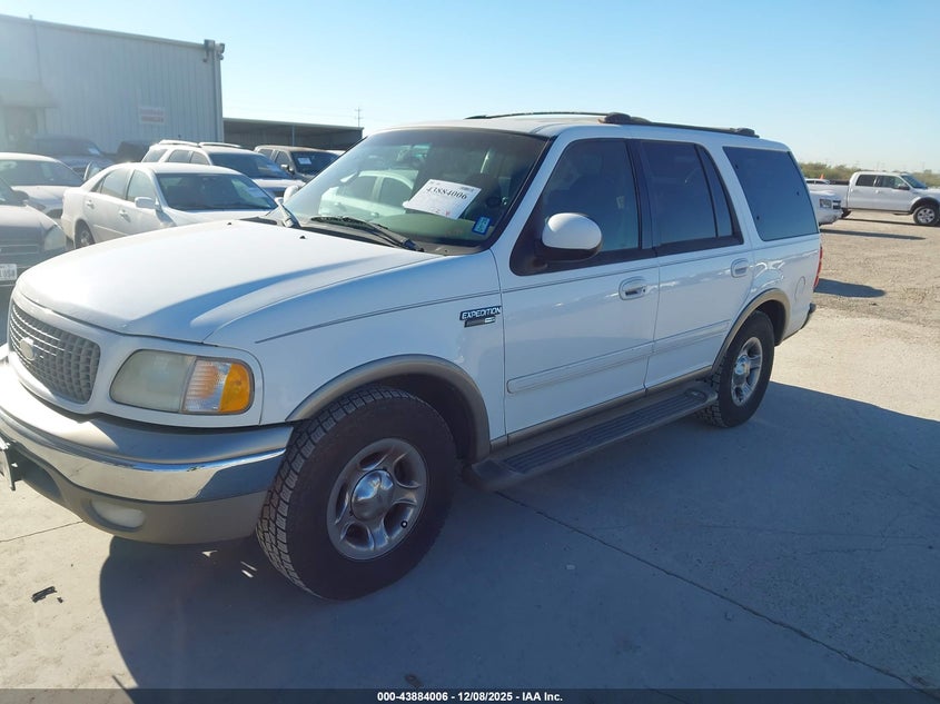 1FMEU17L51LB22333 2001 FORD EXPEDITION photo no. 2