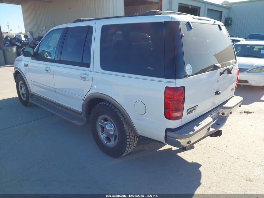 1FMEU17L51LB22333 2001 FORD EXPEDITION photo no. 3
