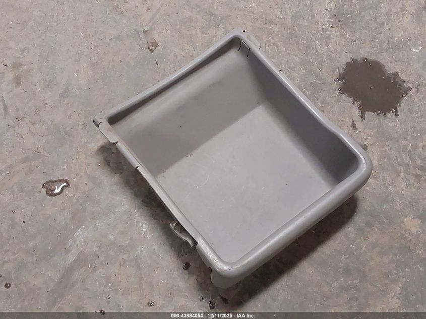 2008 Toyota Sienna Le VIN: 5TDZK23CX8S176517 Lot: 43884054