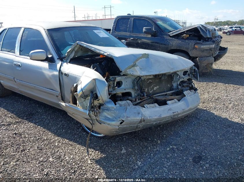 2002 Ford Crown Victoria Standard VIN: 2FAFP73W82X117687 Lot: 43884074