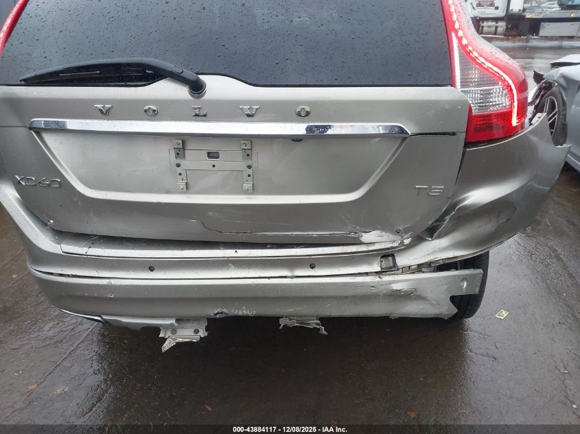 2016 Volvo Xc60 T5 Drive-E Premier VIN: YV440MDK4G2796283 Lot: 43884117