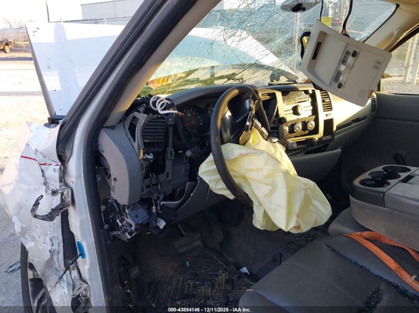 2007 GMC Sierra 1500 Work Truck VIN: 1GTEC19C77Z504552 Lot: 43884146