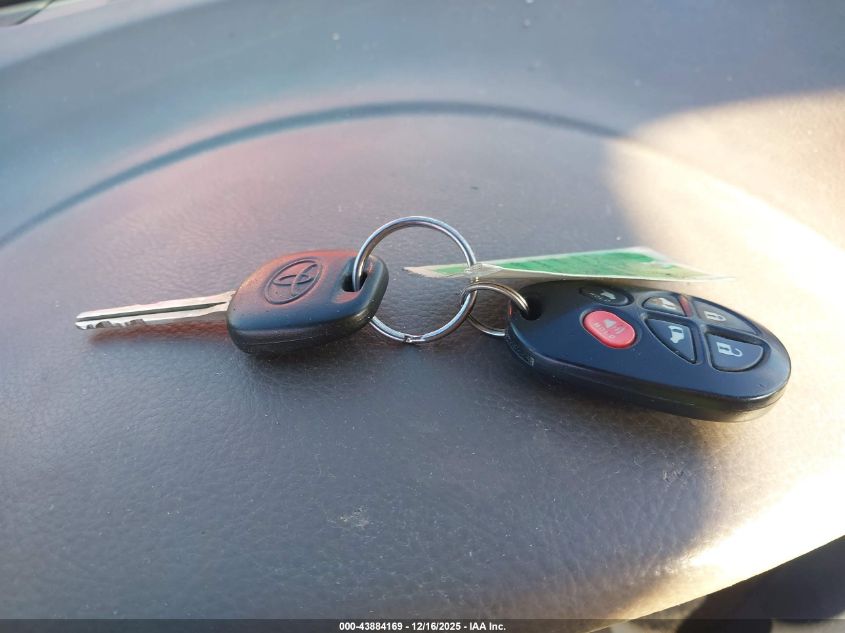 2008 Toyota Sienna Limited/Xle VIN: 5TDBK22C285016618 Lot: 43884169