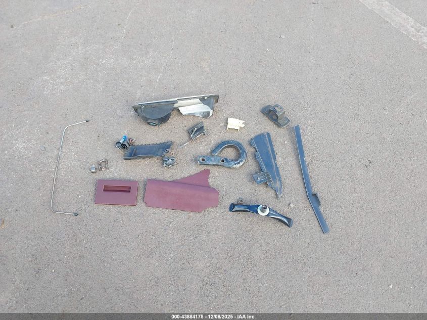 1994 Chevrolet Blazer K1500 VIN: 1GNEK18K1RJ380766 Lot: 43884175