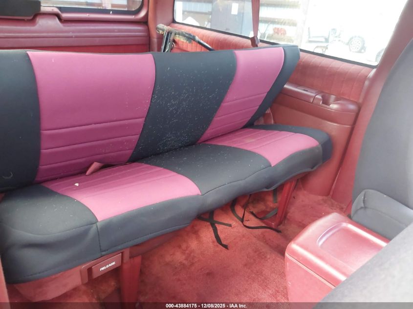 1994 Chevrolet Blazer K1500 VIN: 1GNEK18K1RJ380766 Lot: 43884175