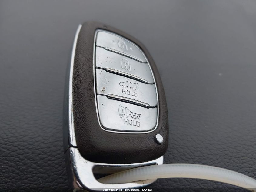 2021 Hyundai Tucson Value VIN: KM8J33A42MU326892 Lot: 43884178