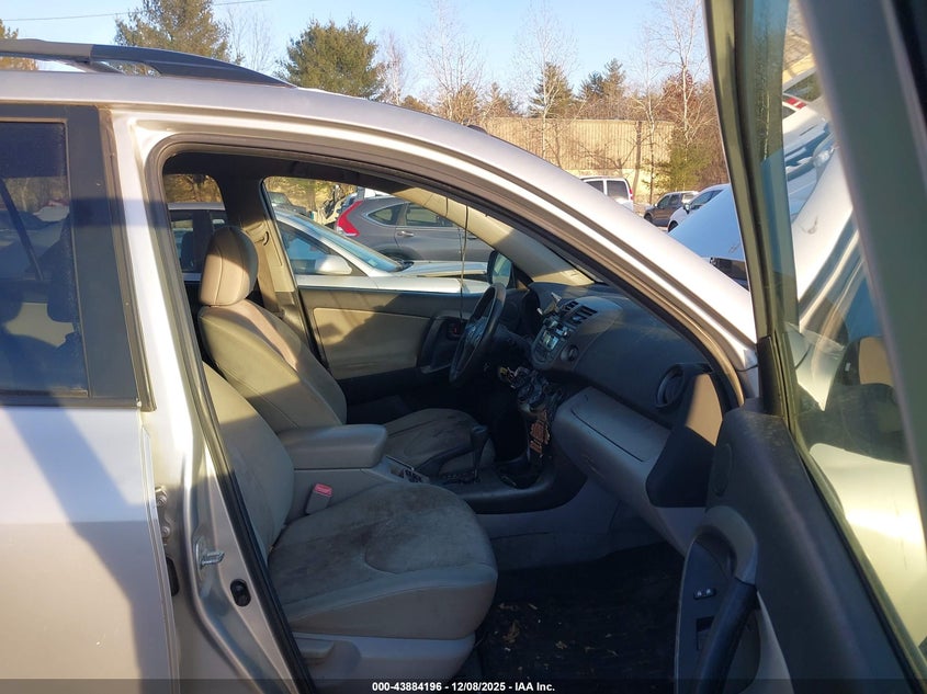 2T3BF4DV9AW073045 2010 TOYOTA RAV 4 photo no. 4