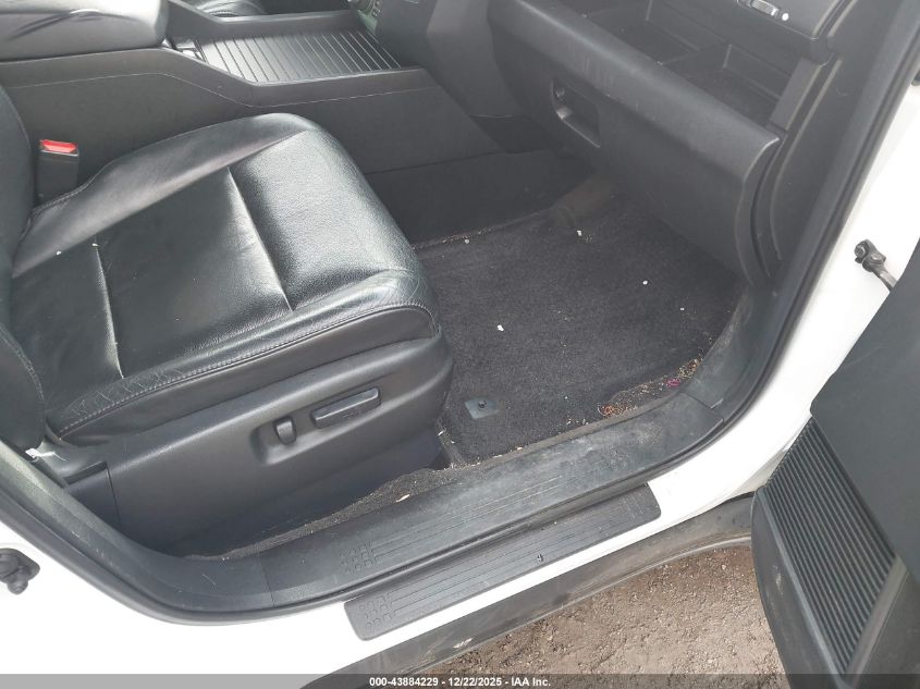 2011 Honda Pilot Touring VIN: 5FNYF4H90BB012617 Lot: 43884229