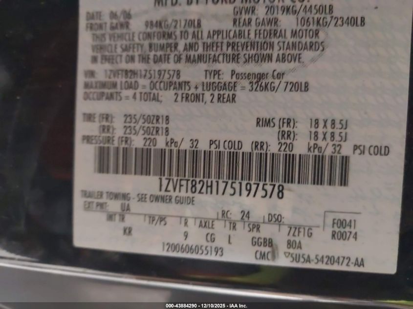 2007 Ford Mustang Gt Deluxe/Gt Premium VIN: 1ZVFT82H175197578 Lot: 43884290