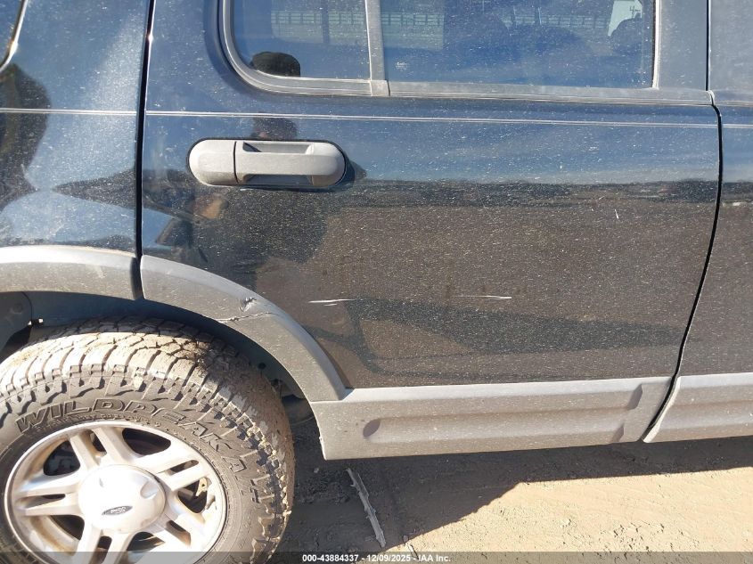 2003 Ford Explorer Nbx/Xlt VIN: 1FMZU73K83UA54110 Lot: 43884337