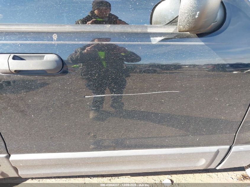 2003 Ford Explorer Nbx/Xlt VIN: 1FMZU73K83UA54110 Lot: 43884337