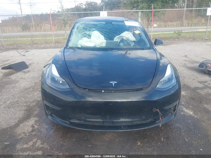 5YJ3E1EA5JF039319 2018 TESLA MODEL 3 photo no. 11