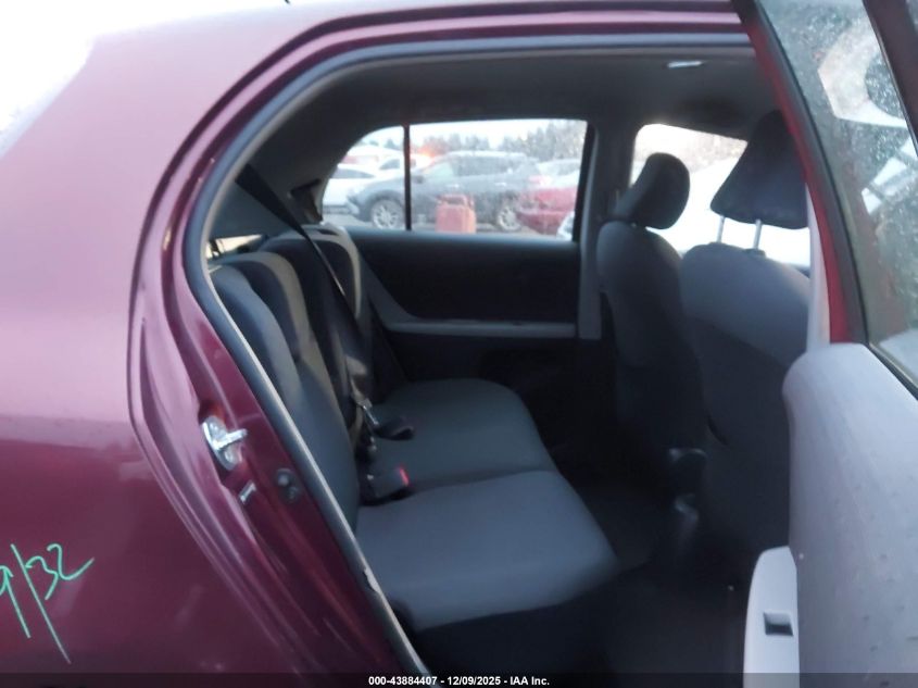 2010 Toyota Yaris VIN: JTDKT4K38A5305815 Lot: 43884407