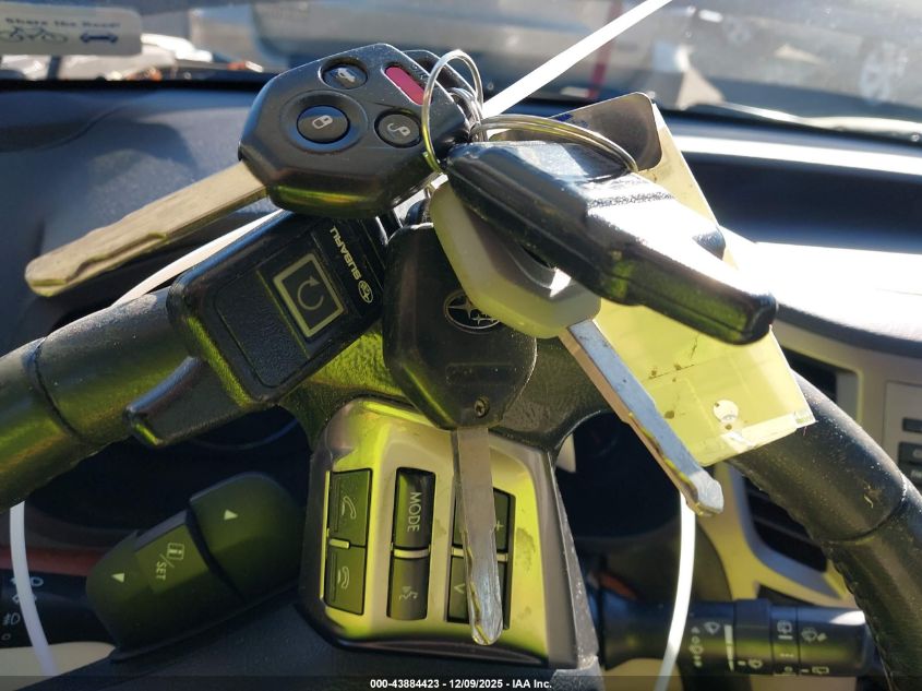 2013 Subaru Outback 2.5I Limited VIN: 4S4BRBKC3D3240175 Lot: 43884423