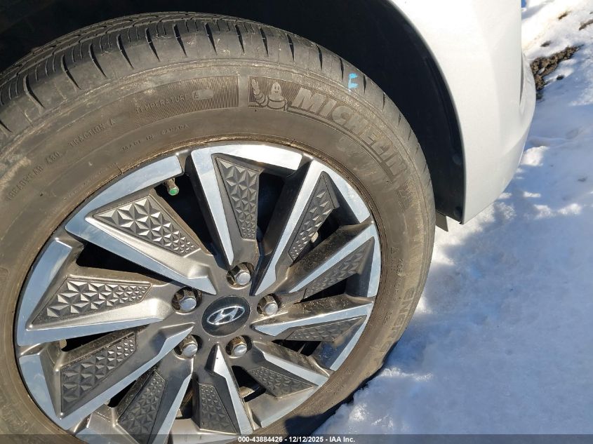 2020 Hyundai Ioniq Electric Limited VIN: KMHC85LJ3LU070141 Lot: 43884426