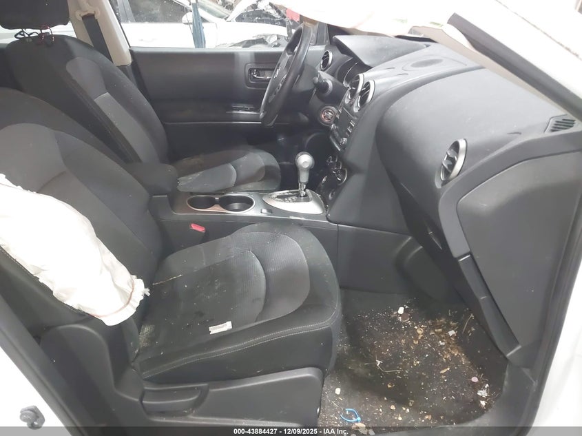 2013 Nissan Rogue Sv