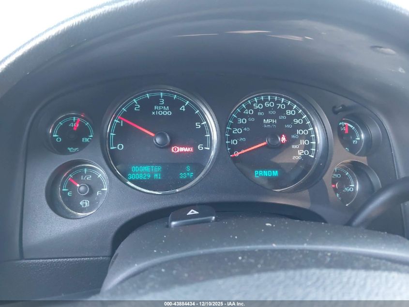 2011 Chevrolet Suburban 1500 Lt1 VIN: 1GNSCJE03BR181194 Lot: 43884434