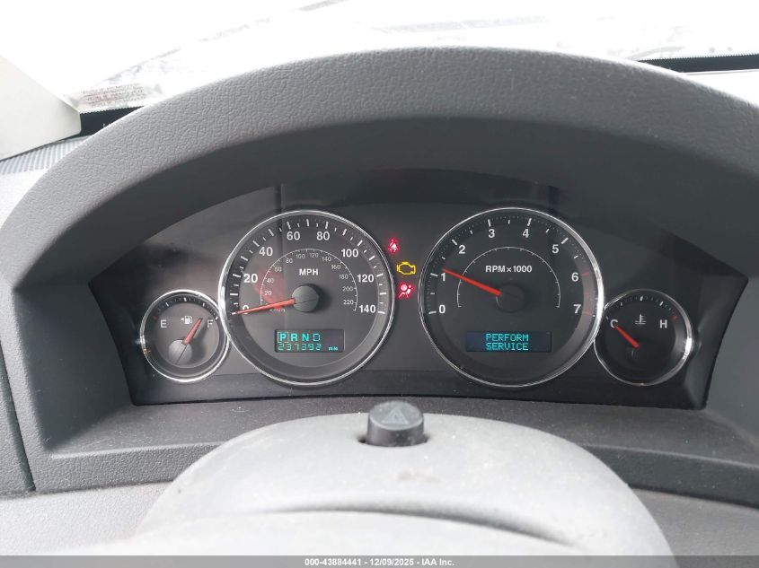 2007 Jeep Grand Cherokee Laredo VIN: 1J8GR48K17C661068 Lot: 43884441