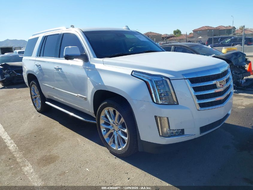 CADILLAC ESCALADE LUXURY