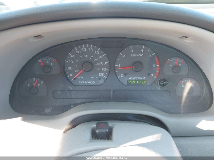 2002 Ford Mustang VIN: 1FAFP404X2F165897 Lot: 43884751
