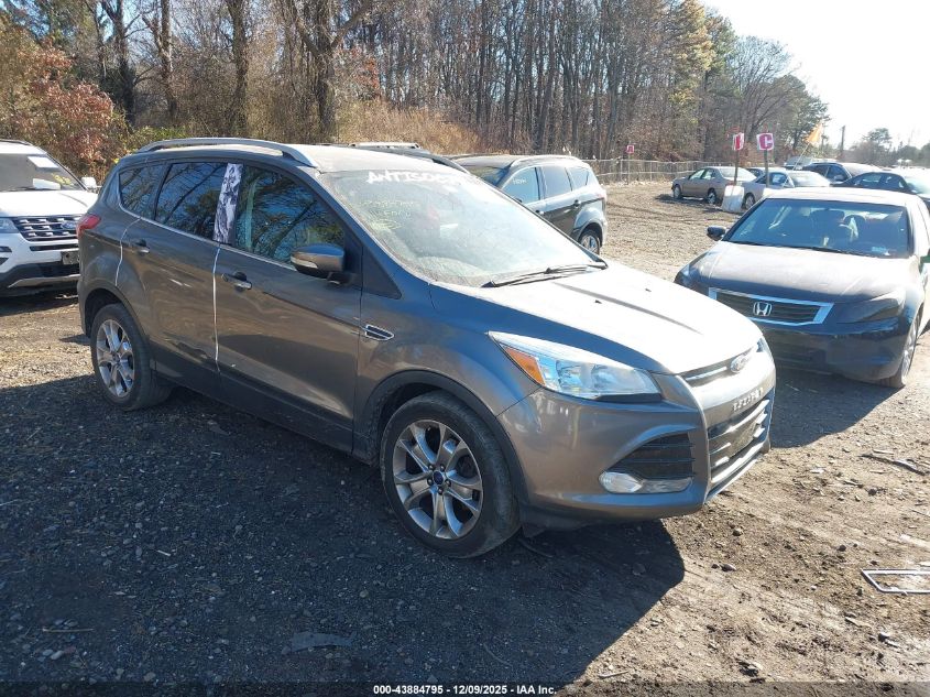 FORD ESCAPE TITANIUM