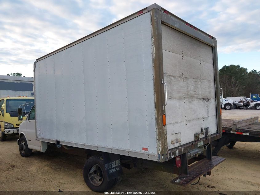 2000 Chevrolet Express Comm Cutaway VIN: 1GBJG31R8Y1142427 Lot: 43884861