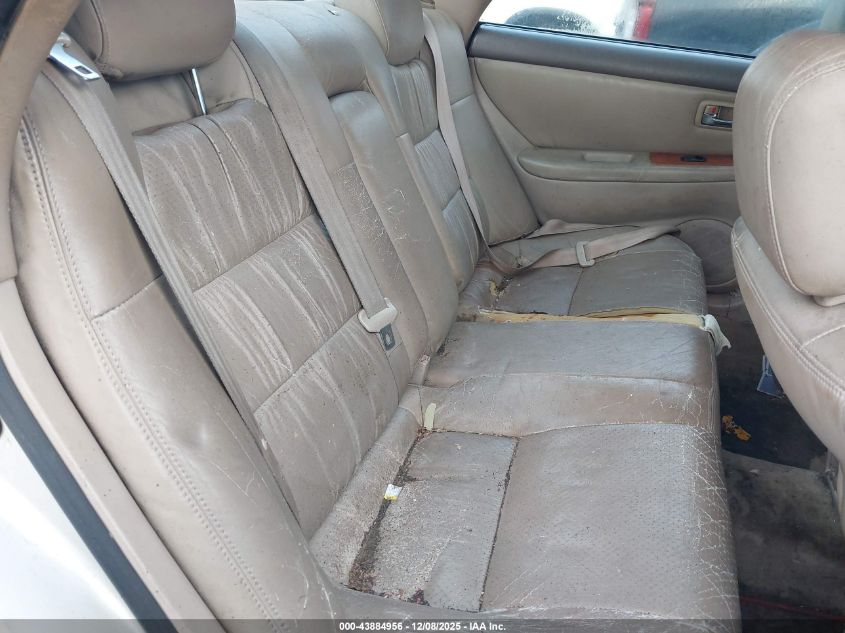 2001 Lexus Es 300 VIN: JT8BF28G110318990 Lot: 43884956