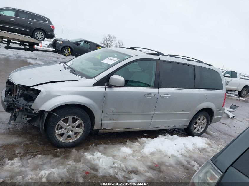 2008 Chrysler Town & Country Touring VIN: 2A8HR54P58R136647 Lot: 43884960