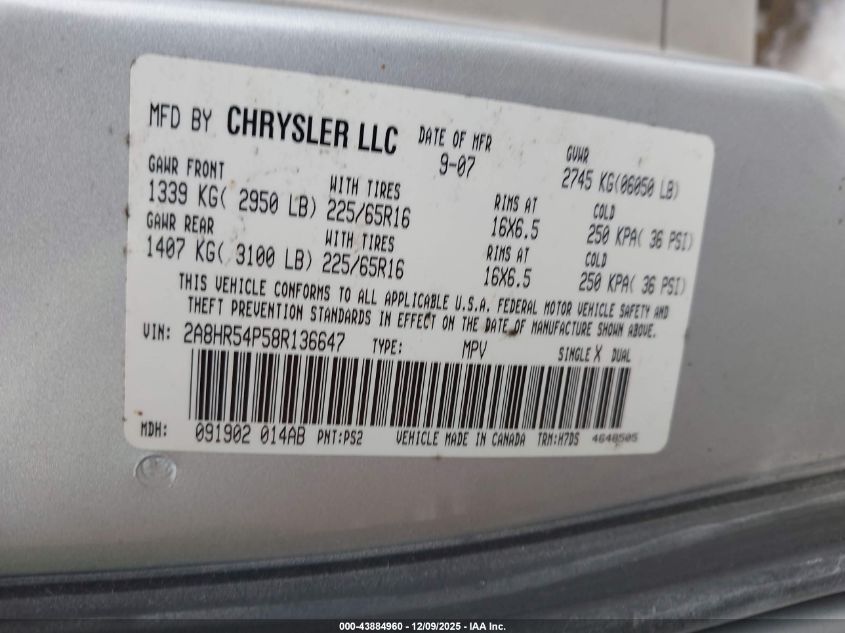 2008 Chrysler Town & Country Touring VIN: 2A8HR54P58R136647 Lot: 43884960