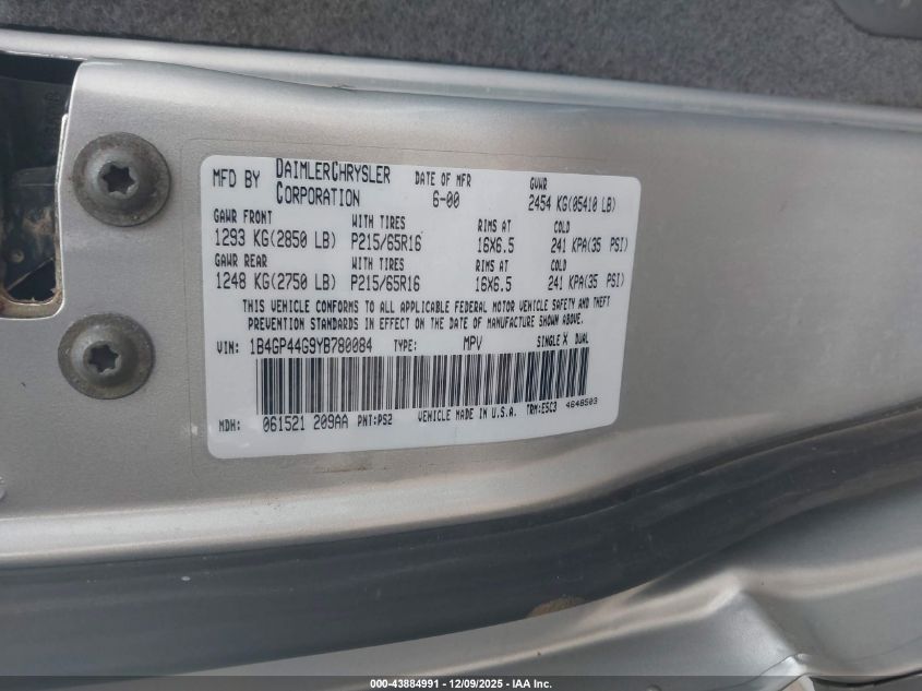 2000 Dodge Grand Caravan Se VIN: 1B4GP44G9YB780084 Lot: 43884991