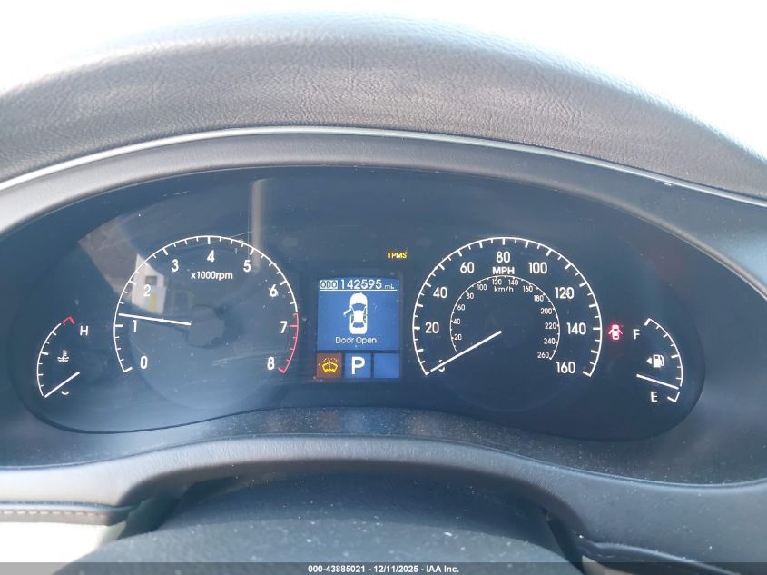 2012 Hyundai Genesis 3.8 VIN: KMHGC4DD5CU180529 Lot: 43885021